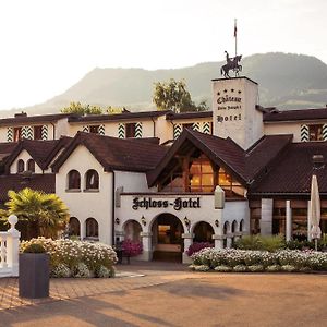 Swiss-Chalet Merlischachen - Romantik Schloss-Hotel Am See